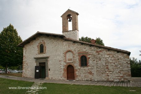 Visite de Gubbio photo église vittorina