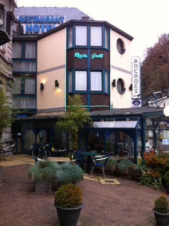 Hotel Les Arcades** La Roche en Ardenne