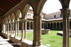 photo abbaye de saint hilaire et tombeau de saint sernin