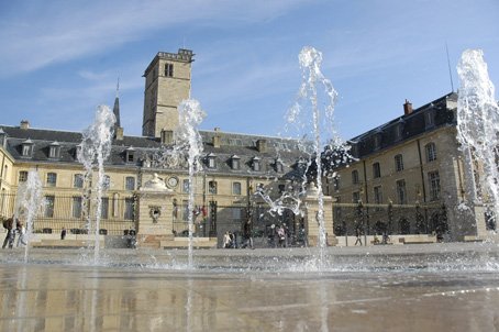 photograph Liberation'Place in Dijon