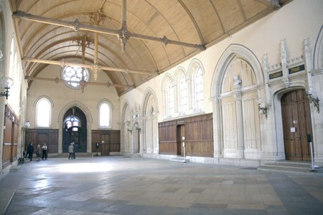 photo grande salle du Palais de Justice Dijon