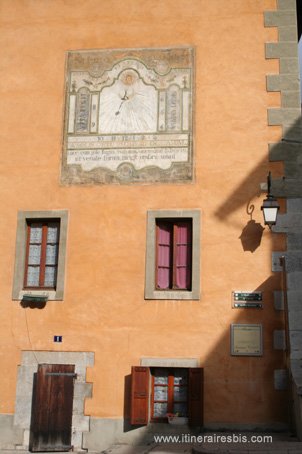 Visite de Briançon cadran solaire