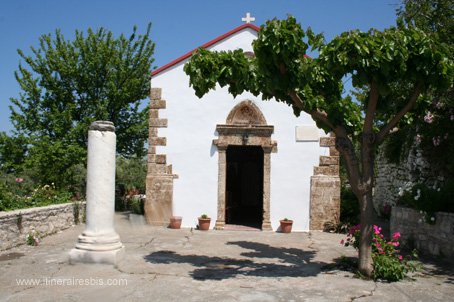 Visite de la ville d'Argyroupolis église Agia Paraskevi