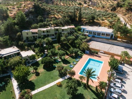 Hôtel Idi à Zaros vue aérienne