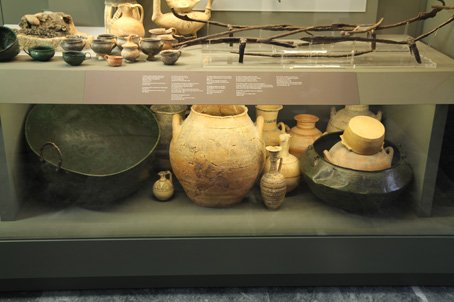 Visite du musée archéologique de Eleftherna les poteries