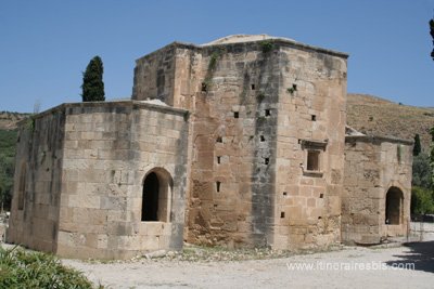 Visite du site historique de Gortyne l'église Saint Titus arrière