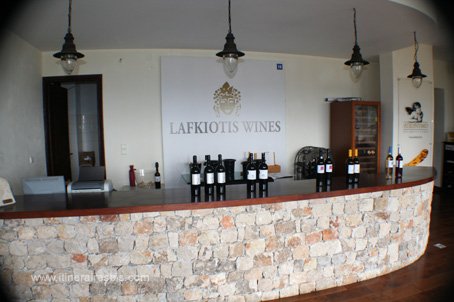 Visite de la ville de Loutraki Lafkiotis producteur de vin