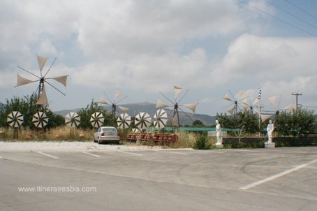 visite du plateau du Lassithi les éoliennes