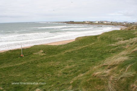 Les Falaises de Moher Wild Atlantic Way la lande et au loin Doolin