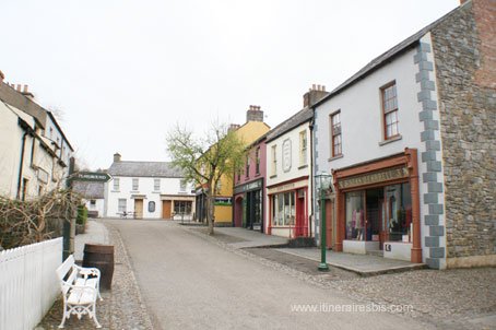 Visite du parc folklorique du Bunratty la rue principale du village