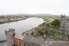 Viste du château de Limerick vue sur le fleuve Shannon
