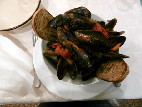 Hôtel Perticari*** restaurant Le Palme spécialité de moules