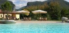 H&ocirc;tel et Spa Le Grotte &agrave; Genga la piscine