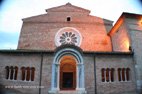Visite de l'abbaye di Fiastra l'église
