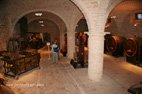 Visite de l'abbaye di Fiastra musée du vin