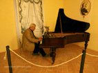Visiter Fabriano au musée du Piano piano de Joseph Simon