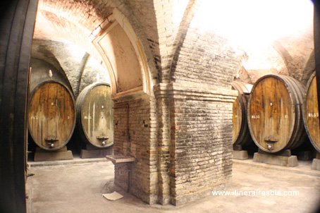 Visite de Loreto les caves sous le sanctuaire