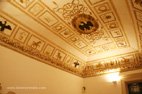 Visite de la ville de Urbino plafond d'une chambre