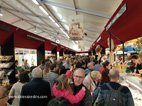 Foire à la truffe de Alba les allées vers midi