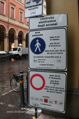 parking sign limited traffic zone