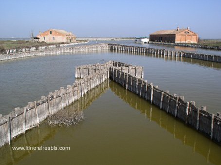 Visite de Comacchio et de la pêcherie d'anguilles visite de la nasse qui servait à capturer les anguilles
