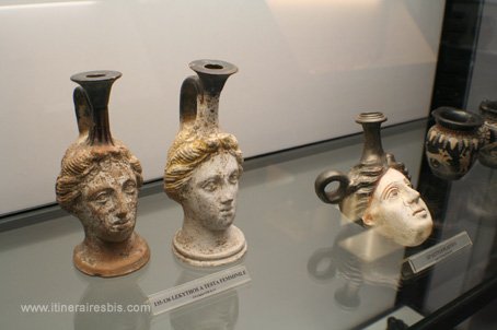 Visiter la ville de Fiesole vases pour condiments