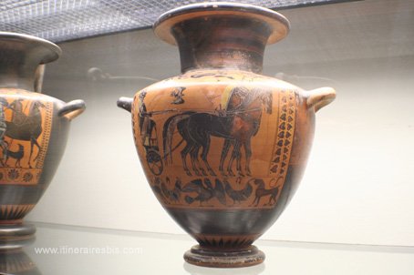 Visiter la ville de Fiesole vase Hydria