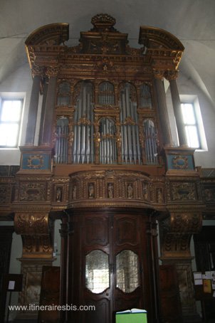 Visite de Gubbio photo orgue de l'église San Pietro