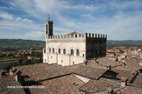 photo visite de Gubbio campanile et toits