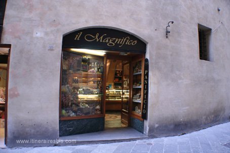 Visite de la ville de Sienne la boutique Il Magnifico