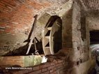 roue à aube dans le souterrain de Pistoia