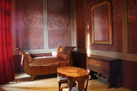 Visite du Château Falletti de Barolo chambre de Juliette Colbert